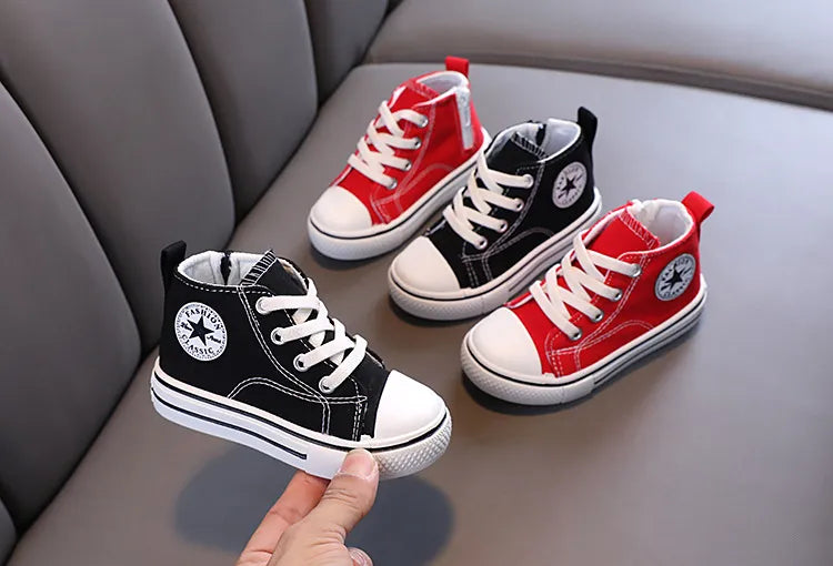 Chaussures enfant en toile TinyWalk
